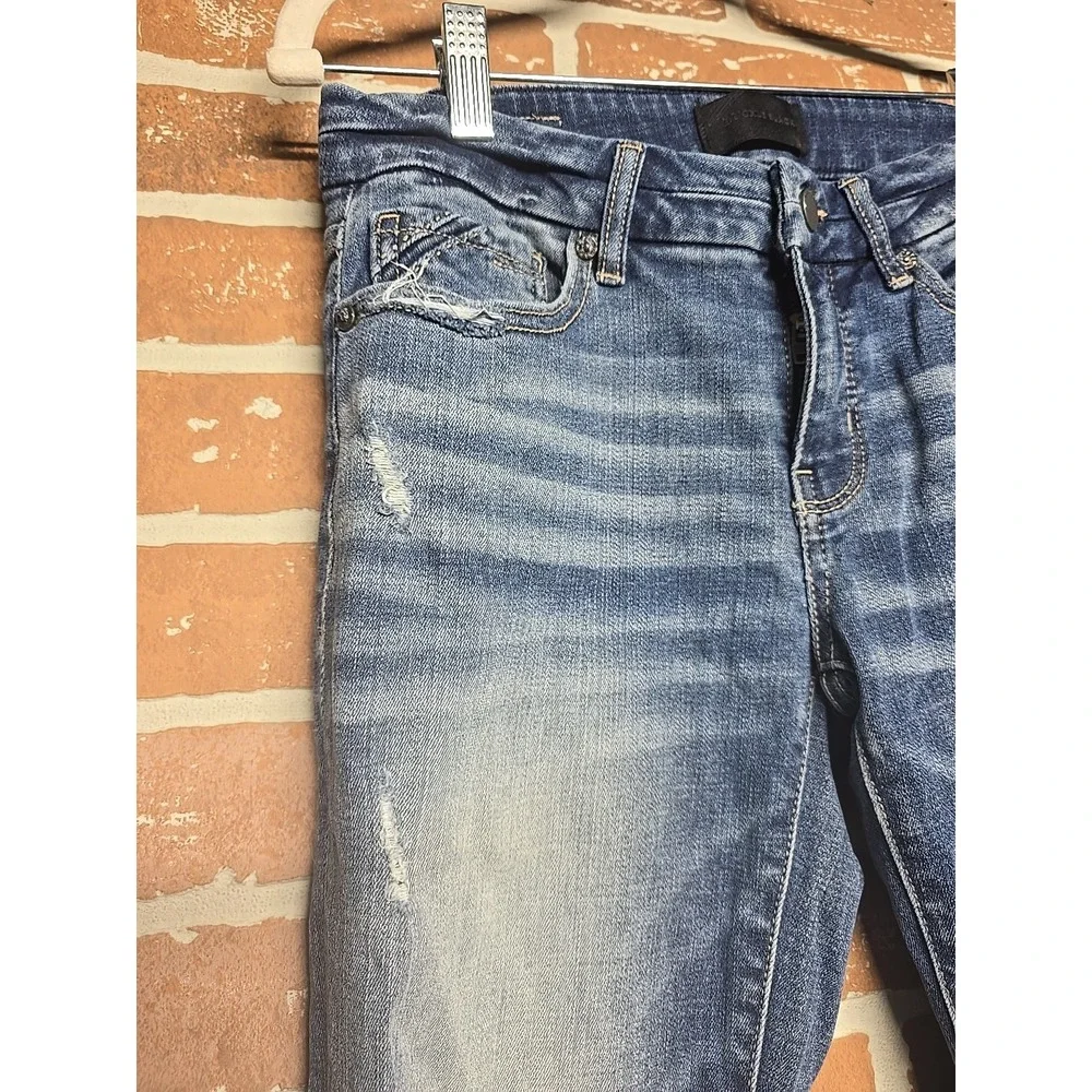 BKE Sz 27x32 Skinny Women's Jeans Med Blue Distressed Low Rise Rock School Denim